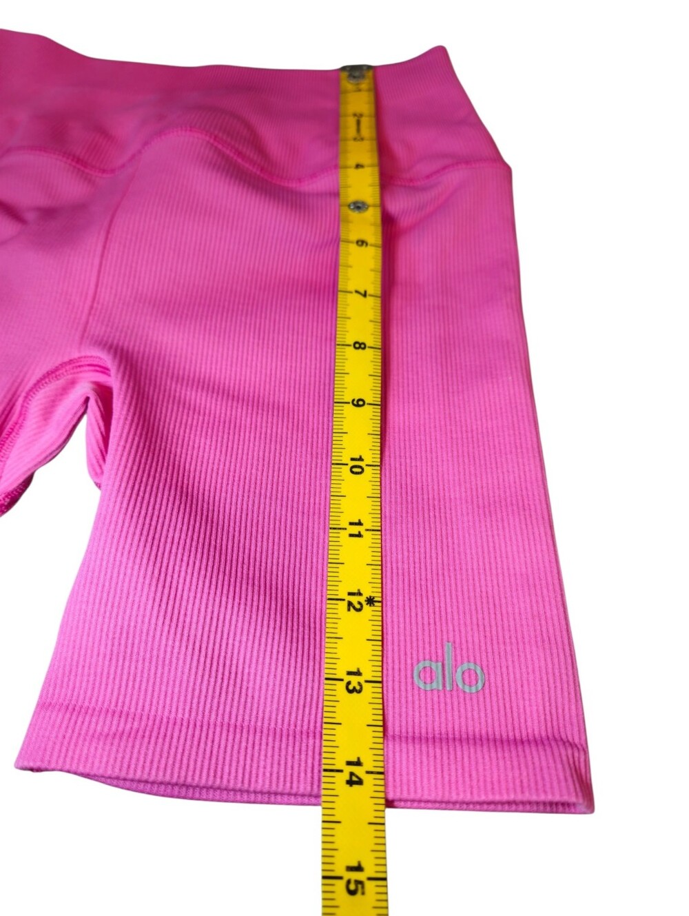 Alo Yoga Favorite High Waist Biker Shorts XS Pink Ribbed Seamless Athleisure - Picture 7 of 10
